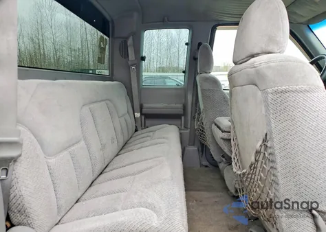 1998 Chevrolet Gmt-400 K1500 z USA, uszkodzony, nr VIN 2GCEK19R0W1119963